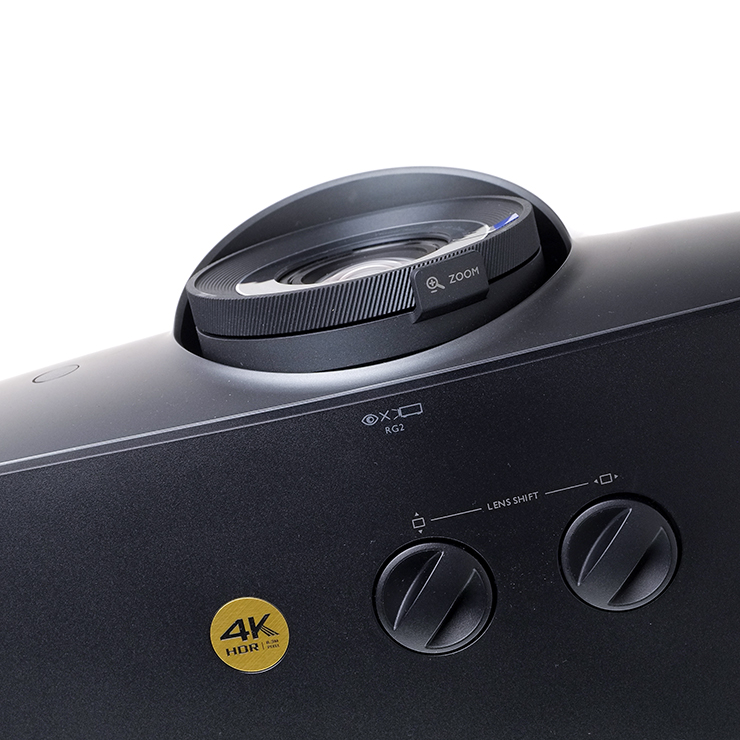 benq-w5700-tarkennus-zoom-linssinsiirto-9385b