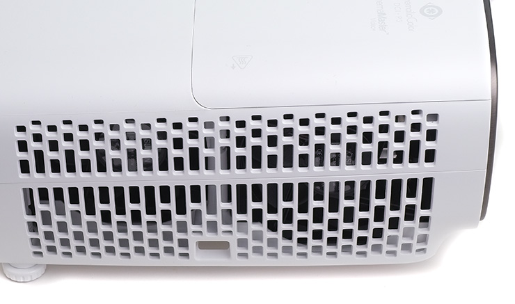 benq-w2700-tuuletusaukko-9375b