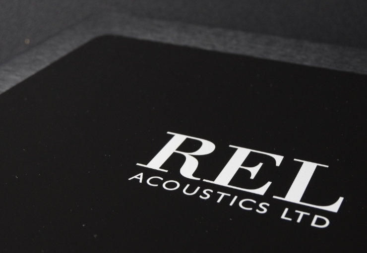 rel ht 1508 predator lasilevy logo_12271500